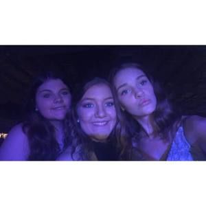 Meet your Posher, Amberly